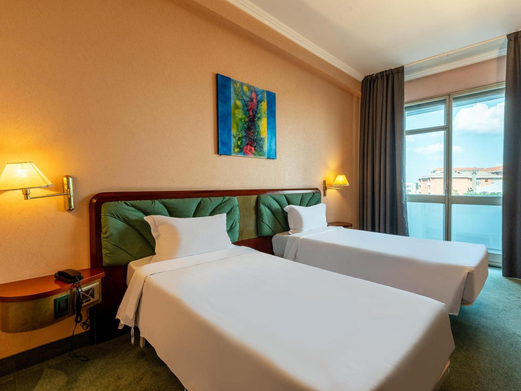 B&B Hotel Borgaro Torinese Dış mekan fotoğraf